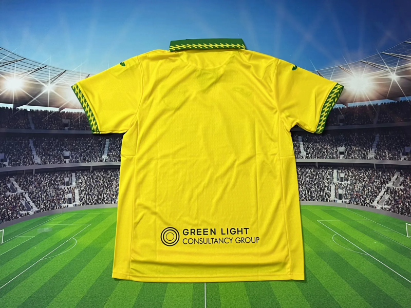 MAILLOT NORWICH DOMICILE 2025/2026