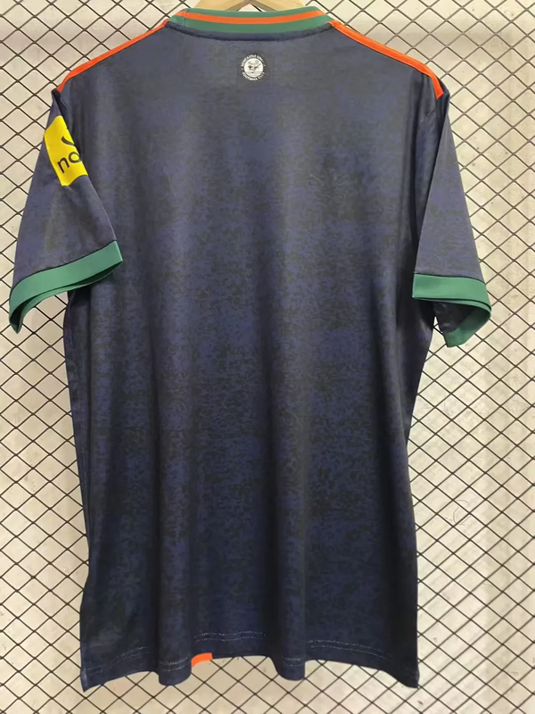 MAILLOT NEWCASTLE 2025/2026