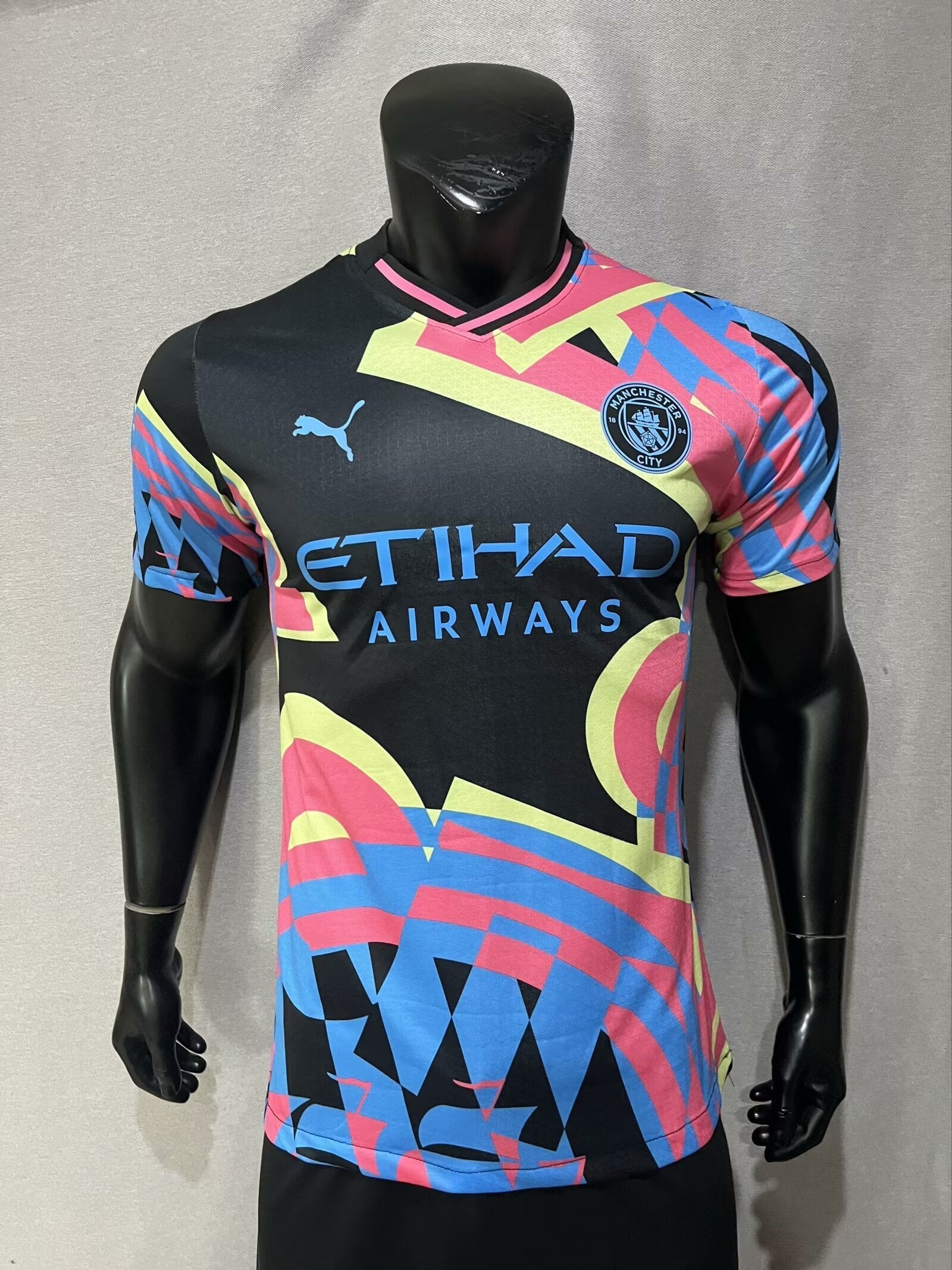 MAILLOT MANCHESTER CITY ÉDITION SPÉCIALE 2024/2025