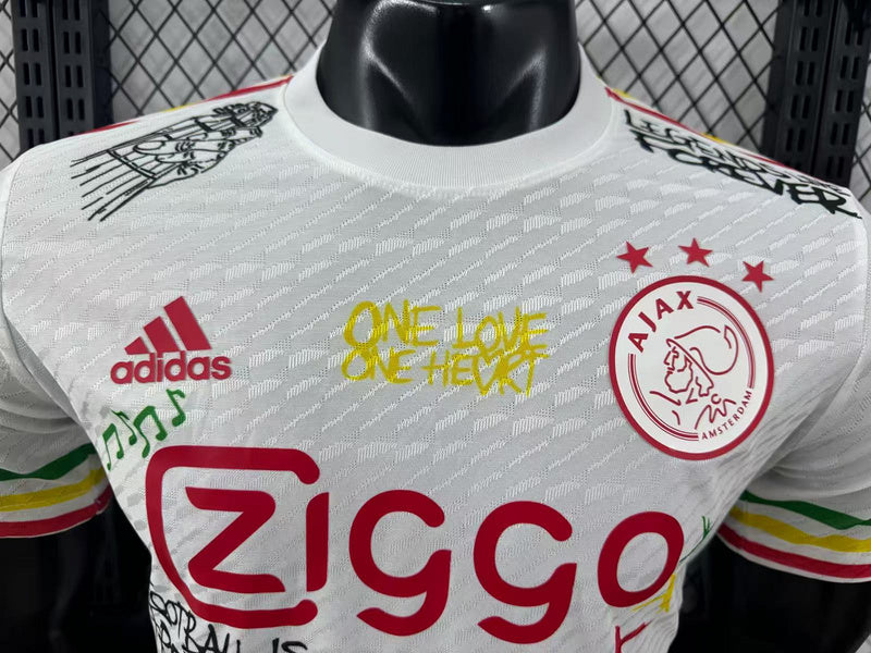 MAILLOT AJAX ÉDITION SPÉCIALE BLANC 2025/2026