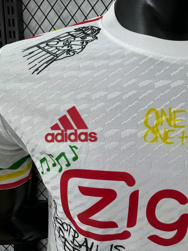 MAILLOT AJAX ÉDITION SPÉCIALE BLANC 2025/2026