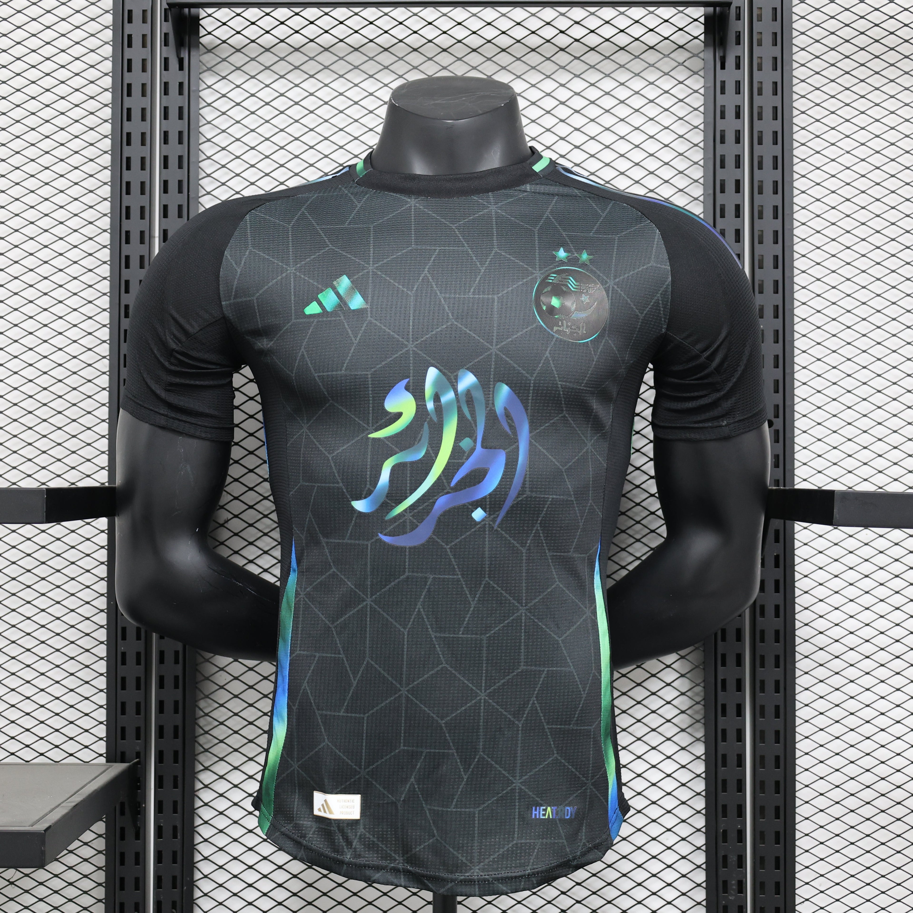 MAILLOT ALGÉRIE ÉDITION SPÉCIAL NOIR 2024/2025