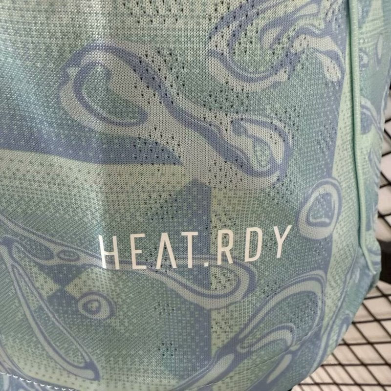 MAILLOT JUVENTUS VERSION MANCHES LONGUES DOMICILE 2025/2026