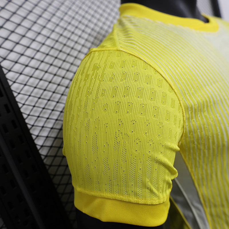 MAILLOT FRANCE ÉDITION JAUNE 2025/2026