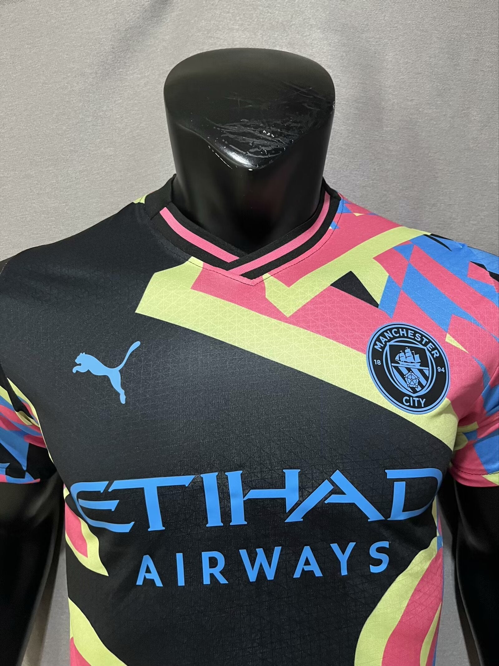 MAILLOT MANCHESTER CITY ÉDITION SPÉCIALE 2024/2025
