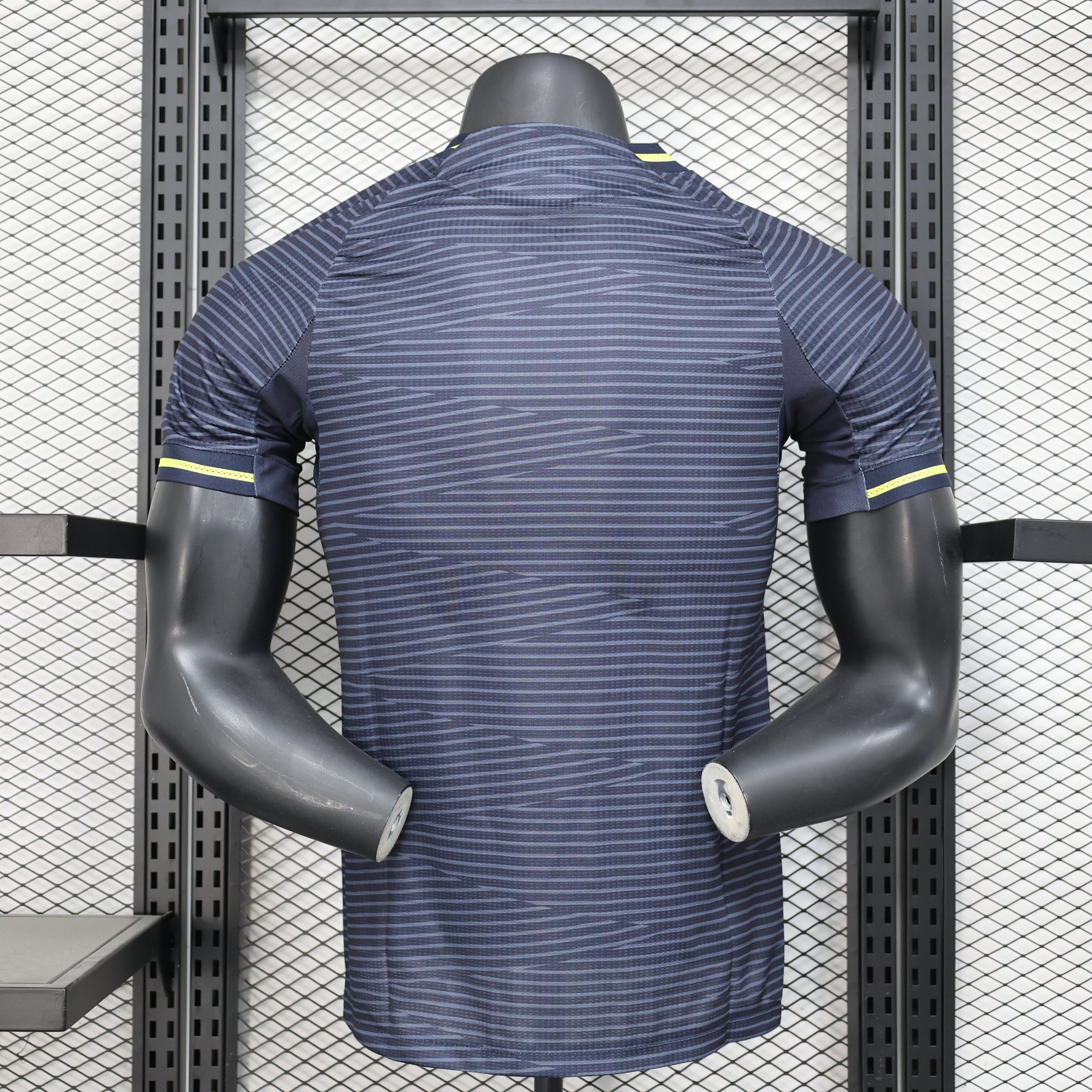 MAILLOT REAL MADRID PRÉ-MATCH 2023/2024