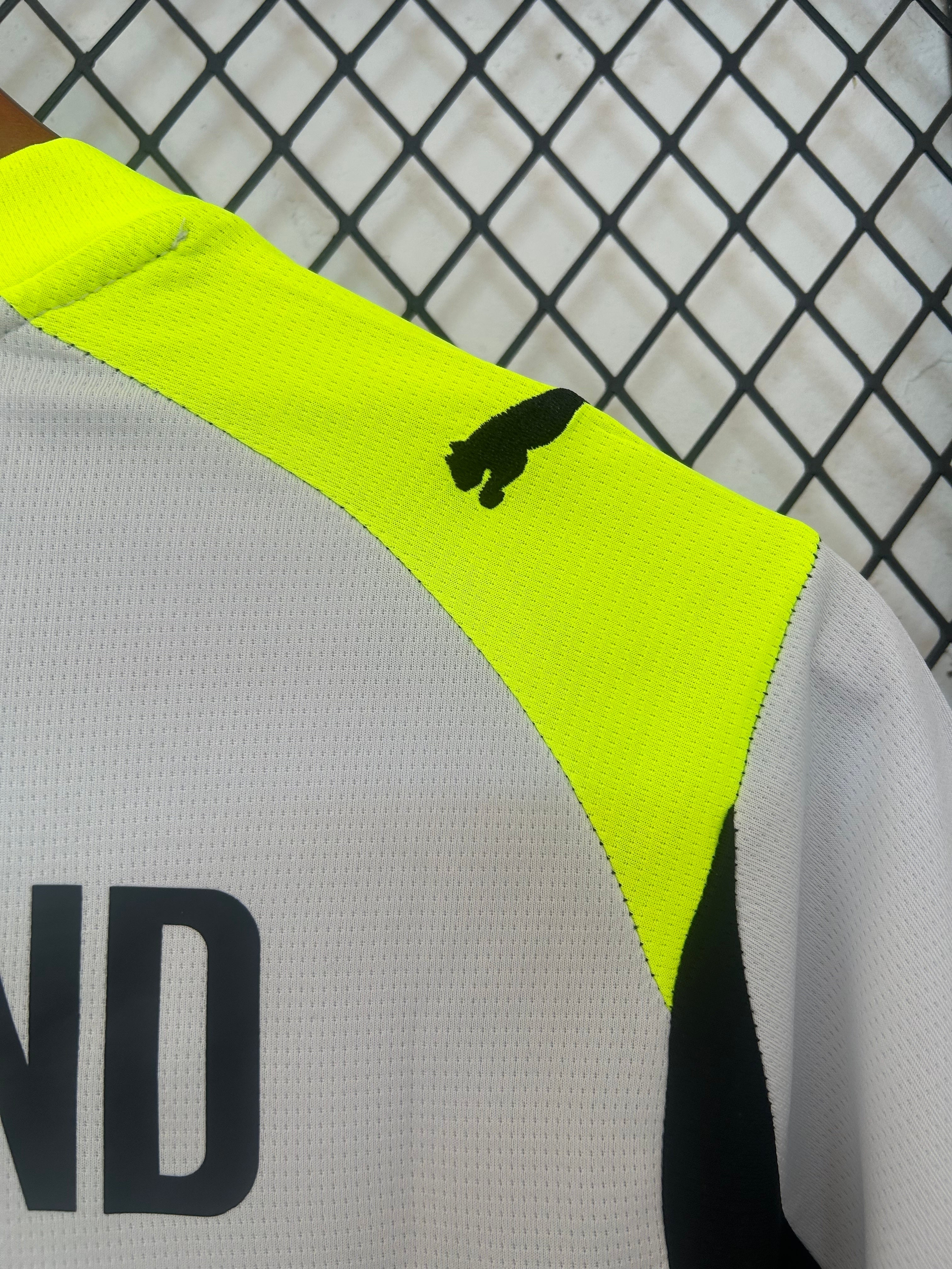 MAILLOT DORTMUND EXTÉRIEUR 2025/2026