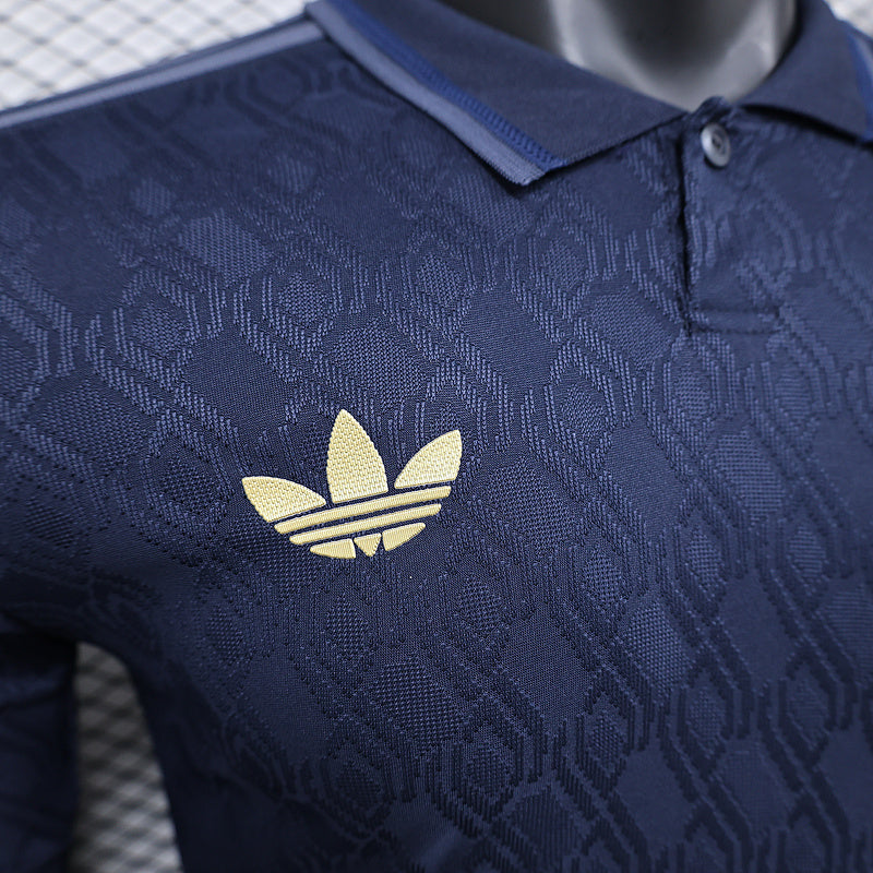 MAILLOT JUVENTUS EXTÉRIEUR 2024/2025 VERSION MANCHES LONGUES