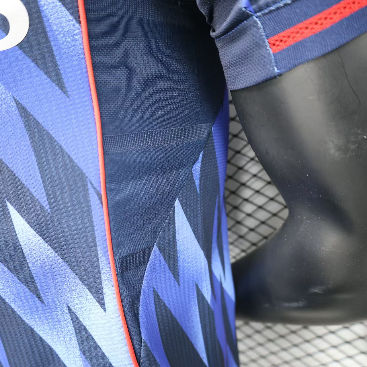 MAILLOT D'ENTRAÎNEMENT ARSENAL 2023/2024