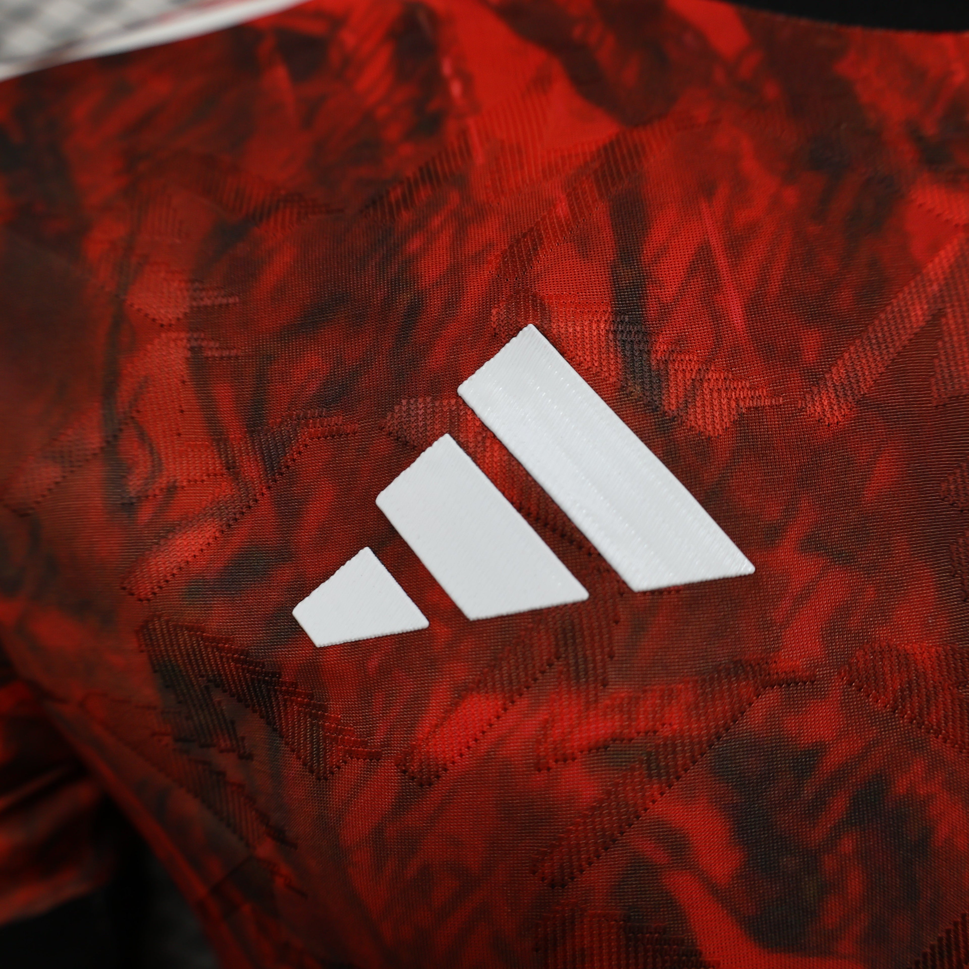 MAILLOT D'ENTRAÎNEMENT MANCHESTER UNITED 2023/2024