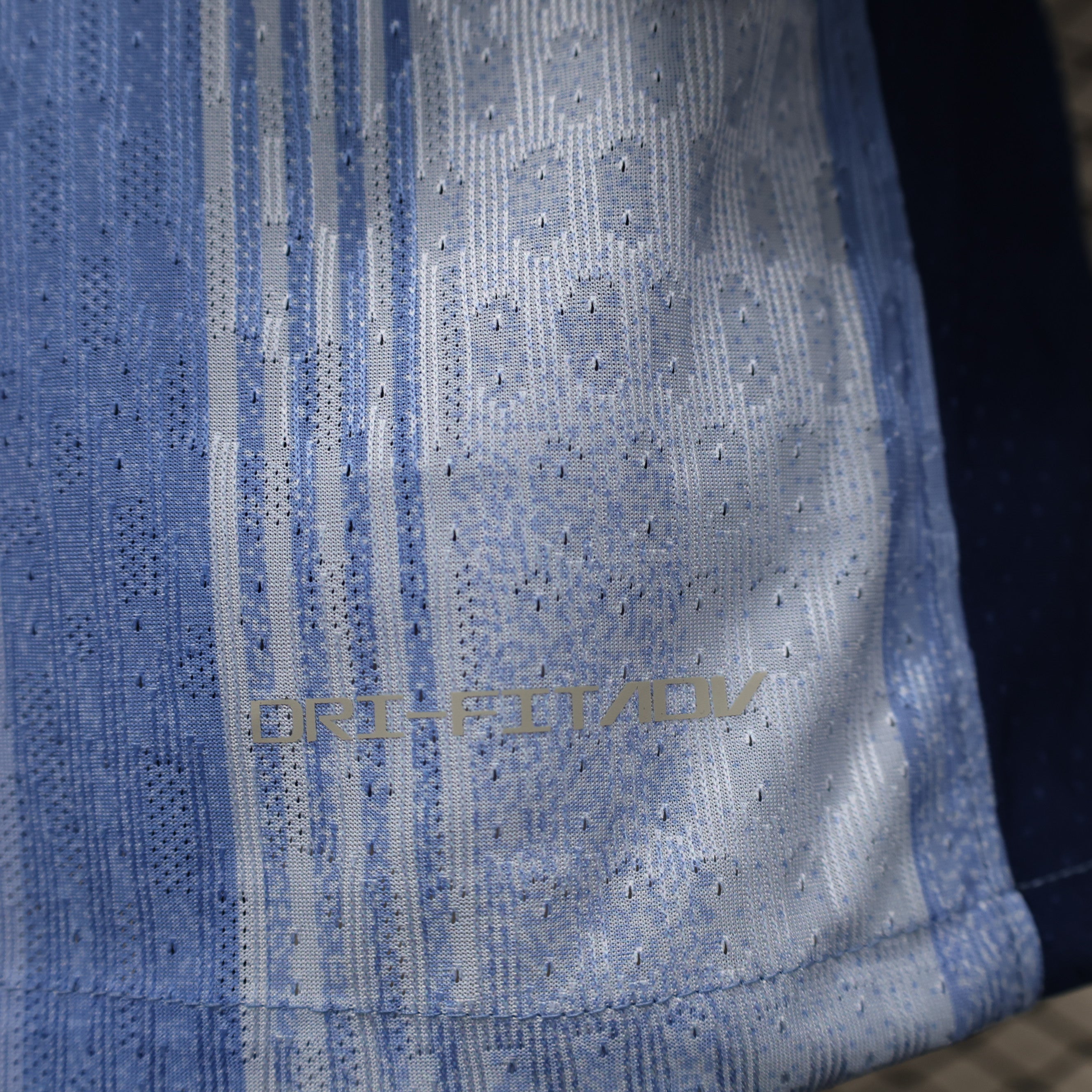 MAILLOT TOTTENHAM HOTSPUR EXTERIEUR 2024/2025